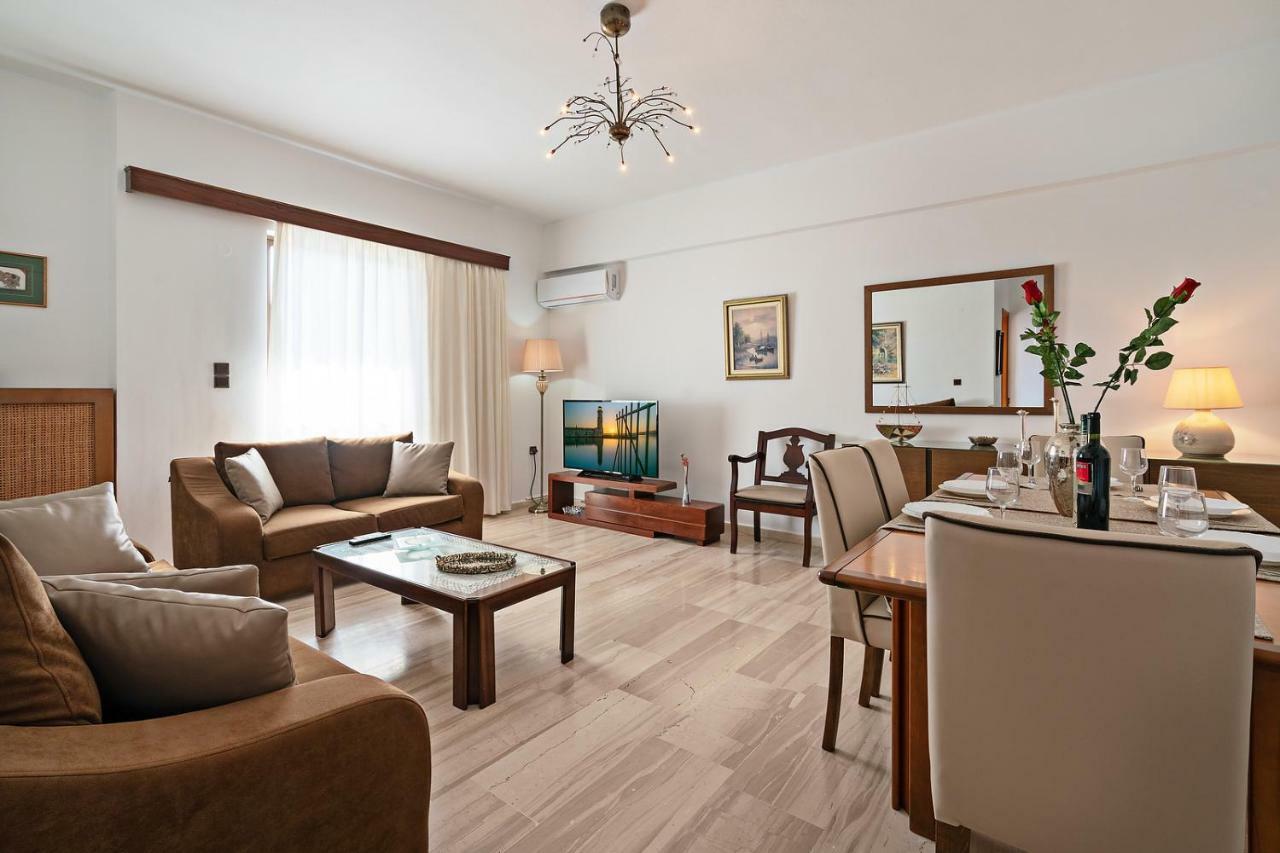 Sol & Mare - Beach Front Rethymno Exterior foto